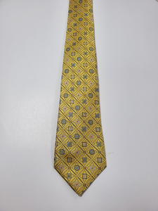 7-Fold Yellow Gold Geometric Silk Tie
