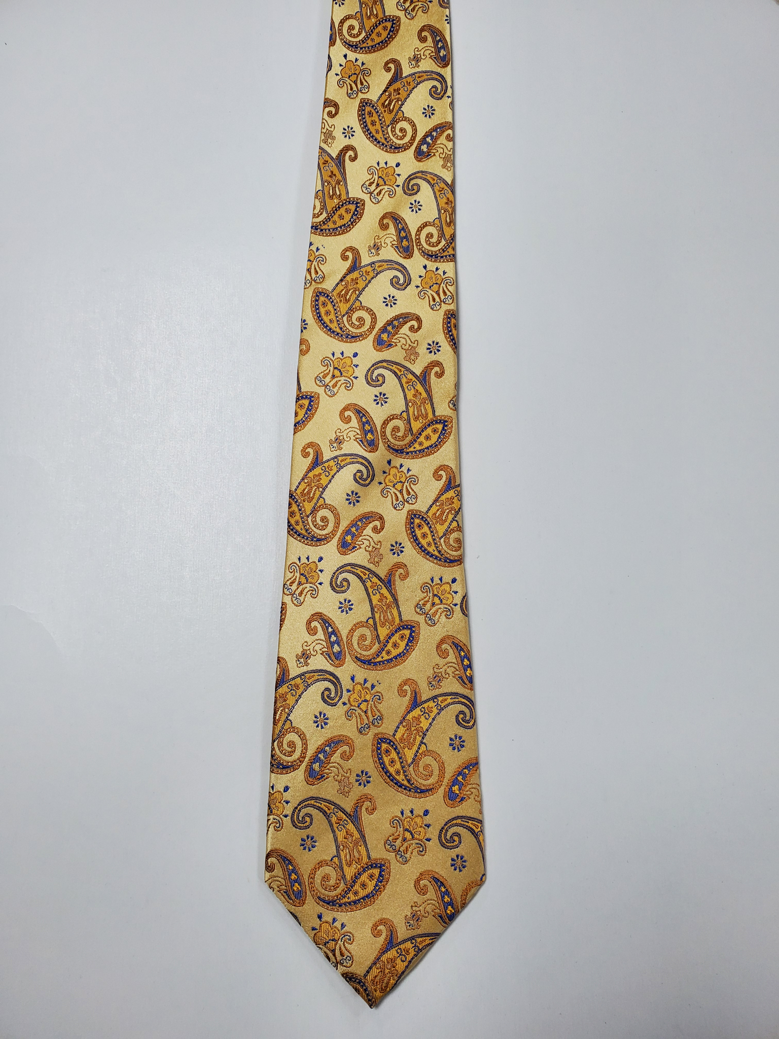 7-Fold Gold and Blue Paisley Silk Tie